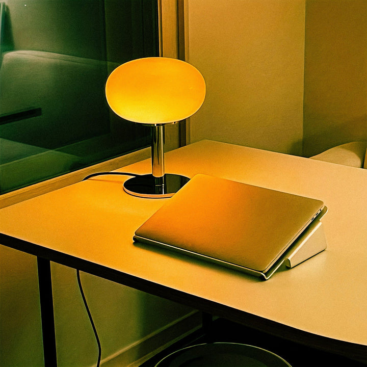 Catánia - Bauhaus Table Lamp