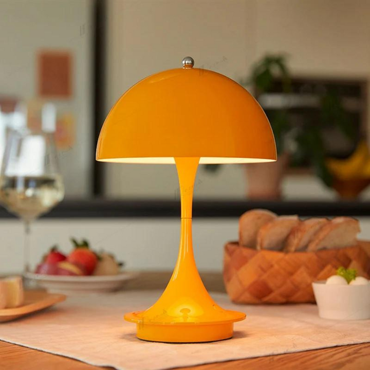 Madrid - Rechargeable Table Lamp