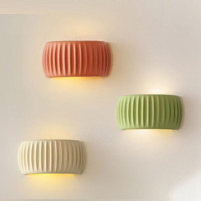 Sydney - Ribbed Resin Wall Lamp